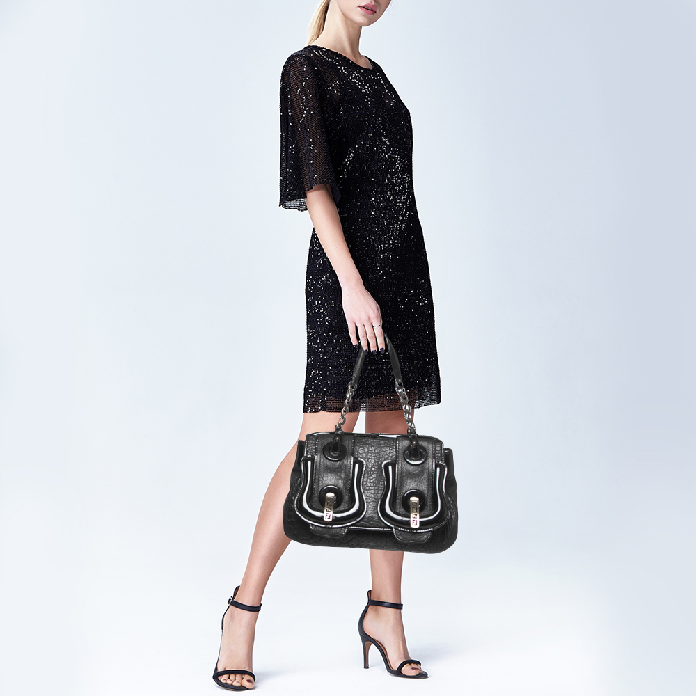 

Fendi Black Pebbled Leather B Bag