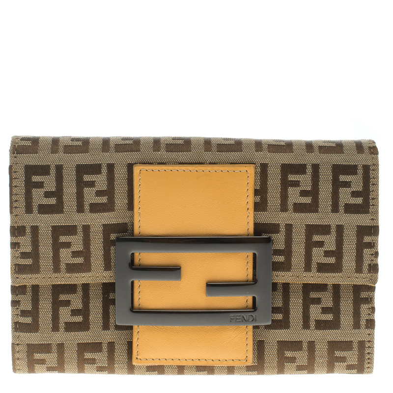 Pre Owned Fendi Beige/Peach Zucchino Canvas Compact Wallet