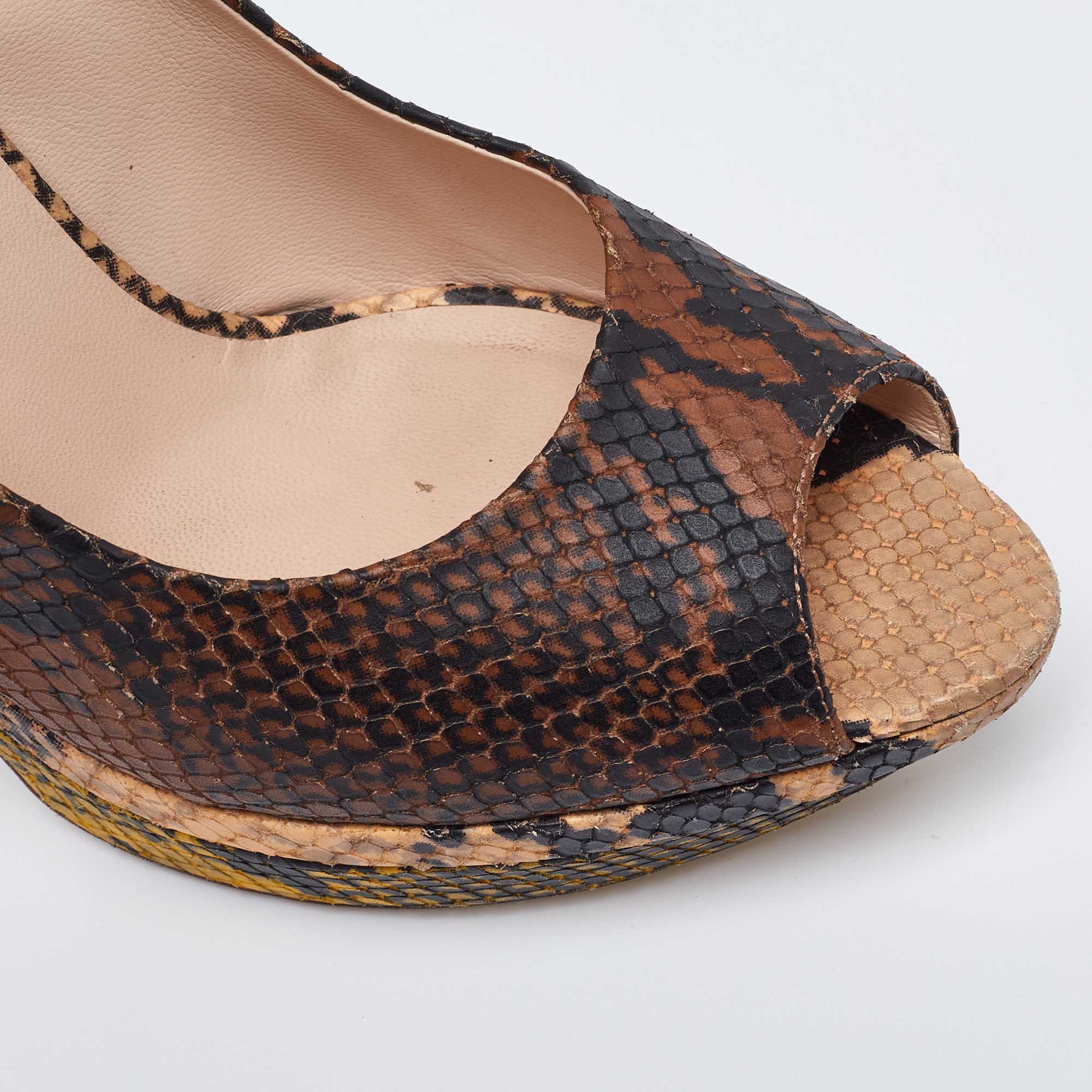 Fendi Multicolor Python Embossed Leather Peep Toe Platform Pumps Size 40 