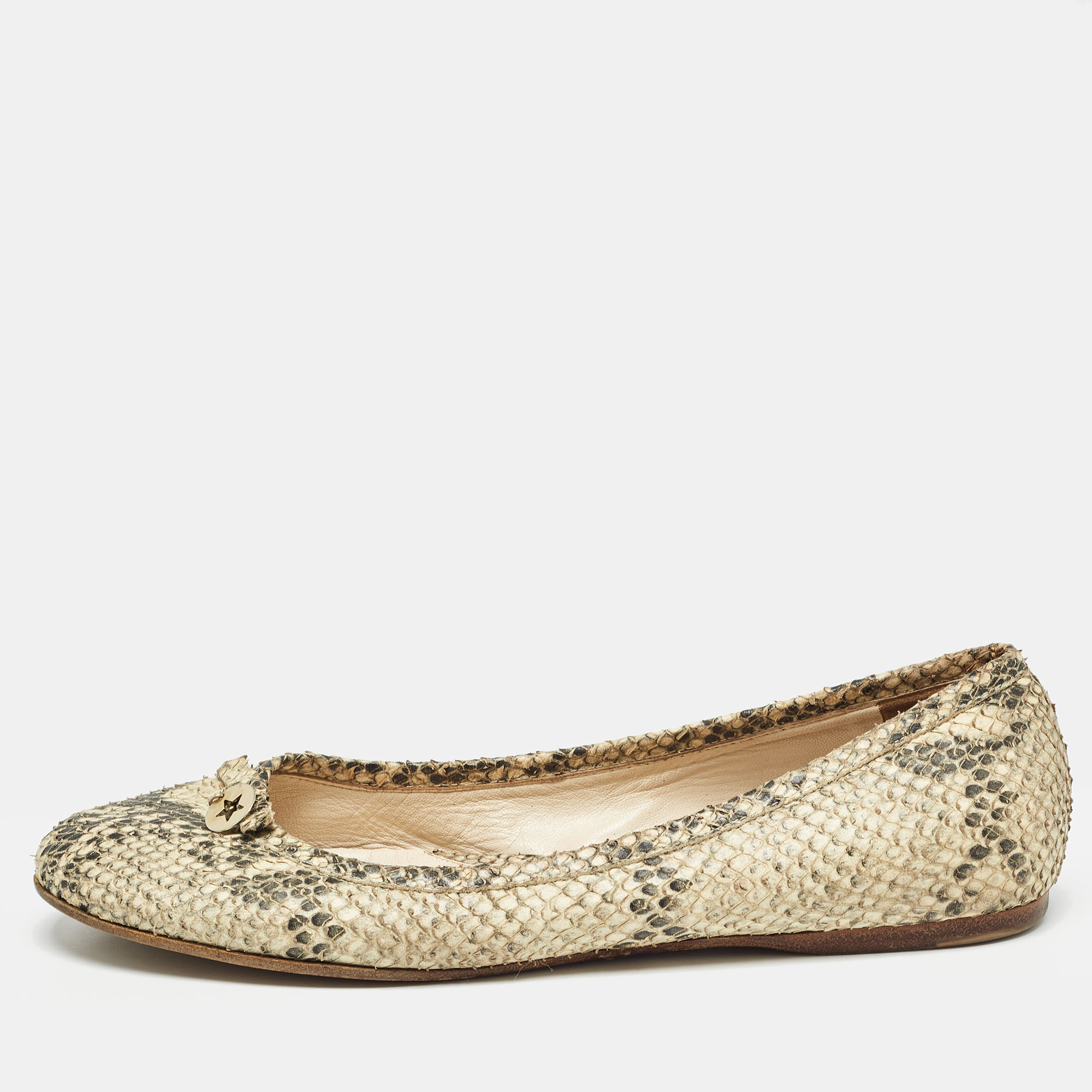 

Fendi Beige/Black Embossed Snakeskin Charm Ballet Flats Size