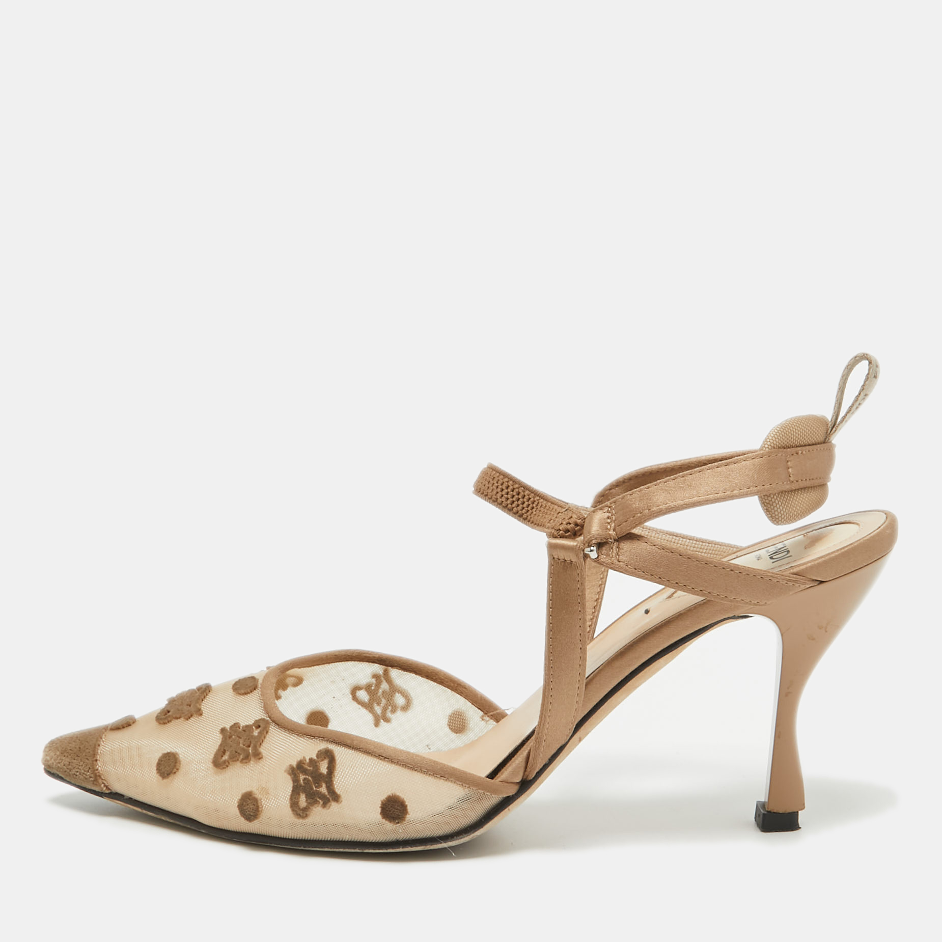 

Fendi Beige Mesh and Satin Colibri Pumps Size