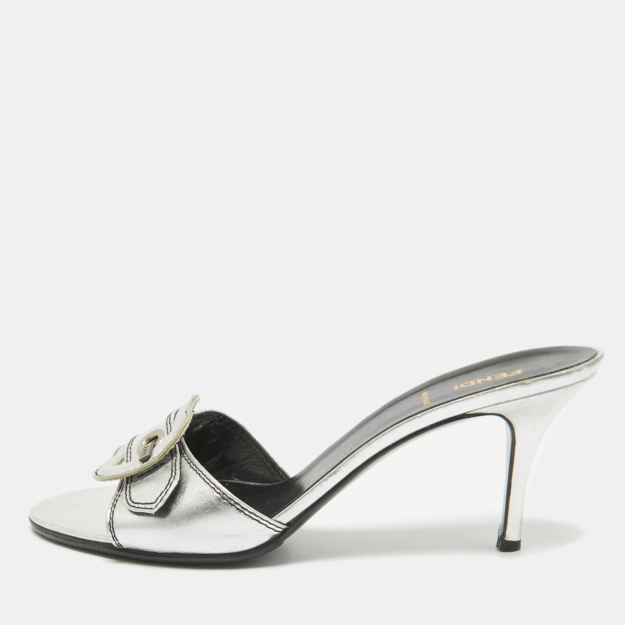 

Fendi Silver Leather B Buckle Slide Sandals Size