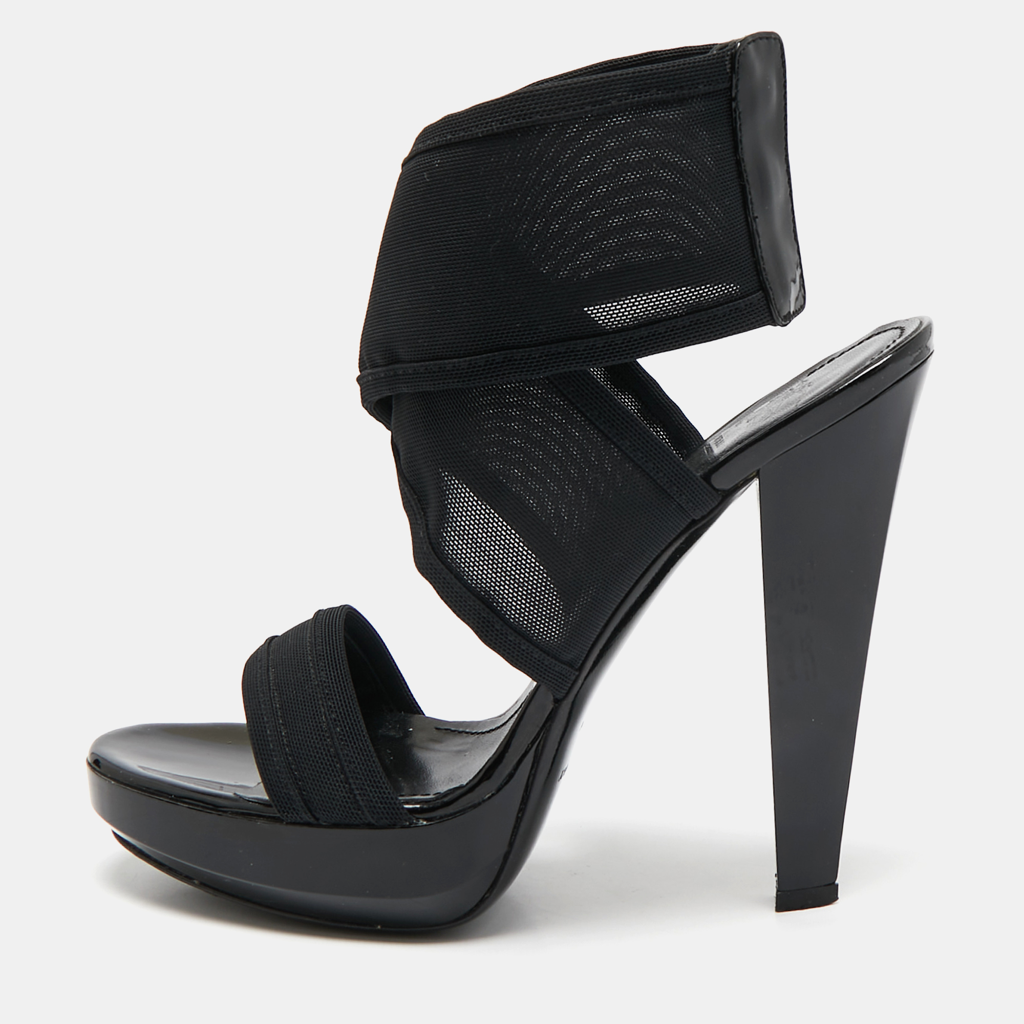 

Fendi Black Mesh and Patent Ankle Strap Sandals Size