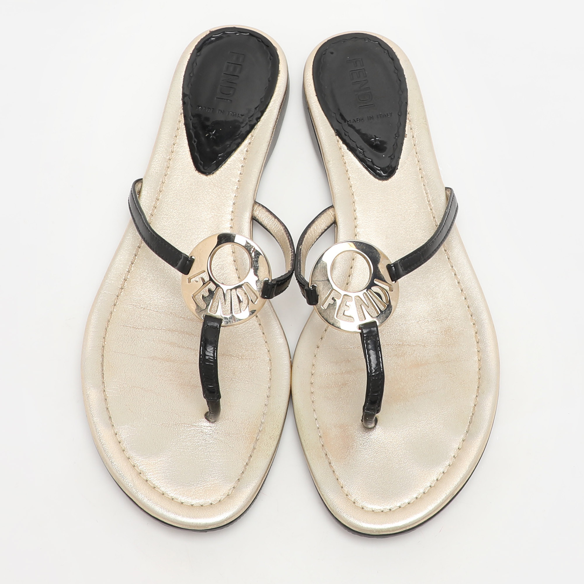 Fendi Black Patent Leather Thong Flat Sandals Size 38.5 