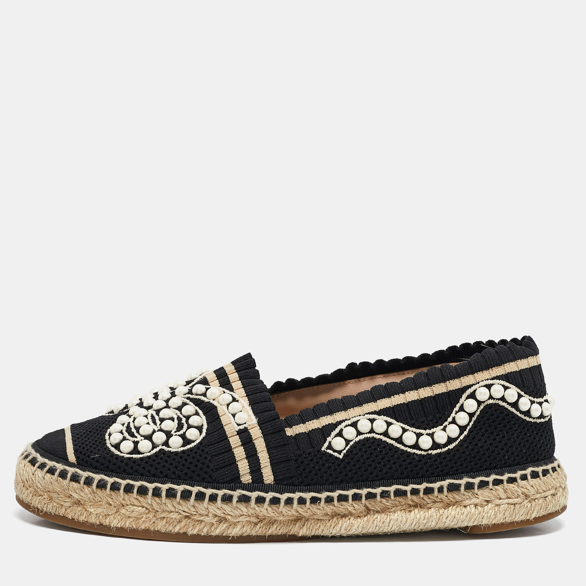 

Fendi Black/Beige Knit Fabric Pearl Embellished Espadrille Flats Size