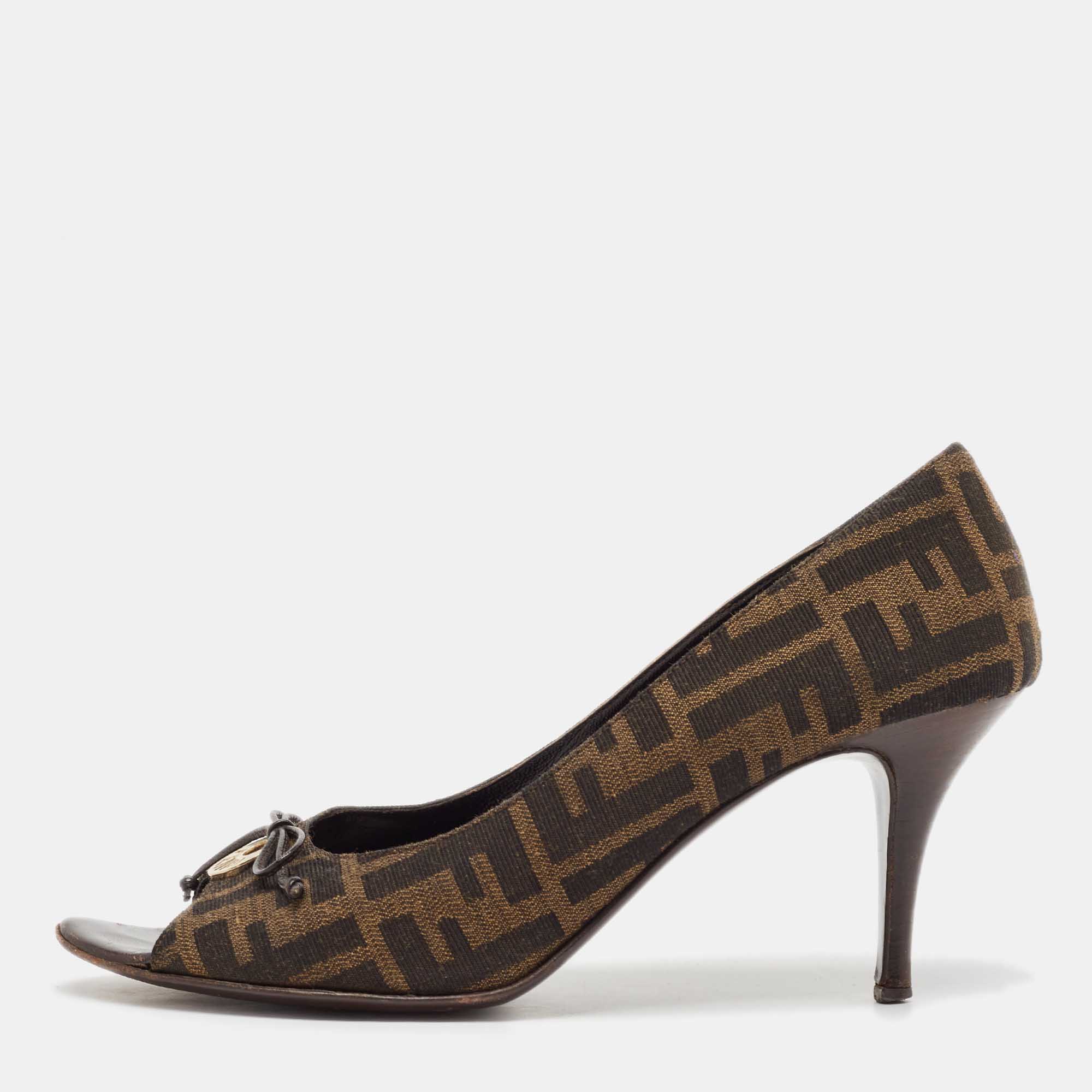 

Fendi Brown Zucca Canvas Bow Peep Toe Pumps Size