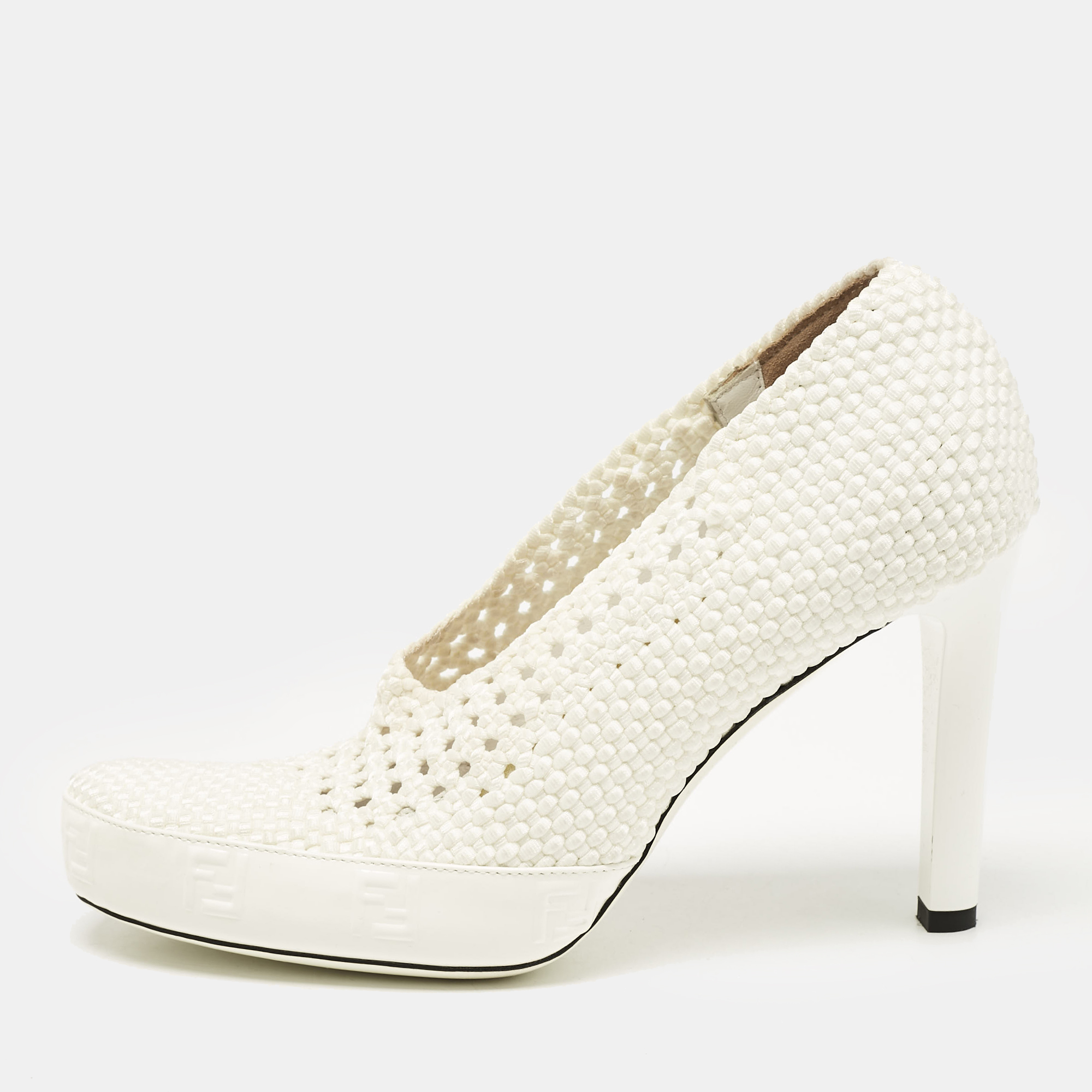 

Fendi White Woven Fabric Square Pumps Size