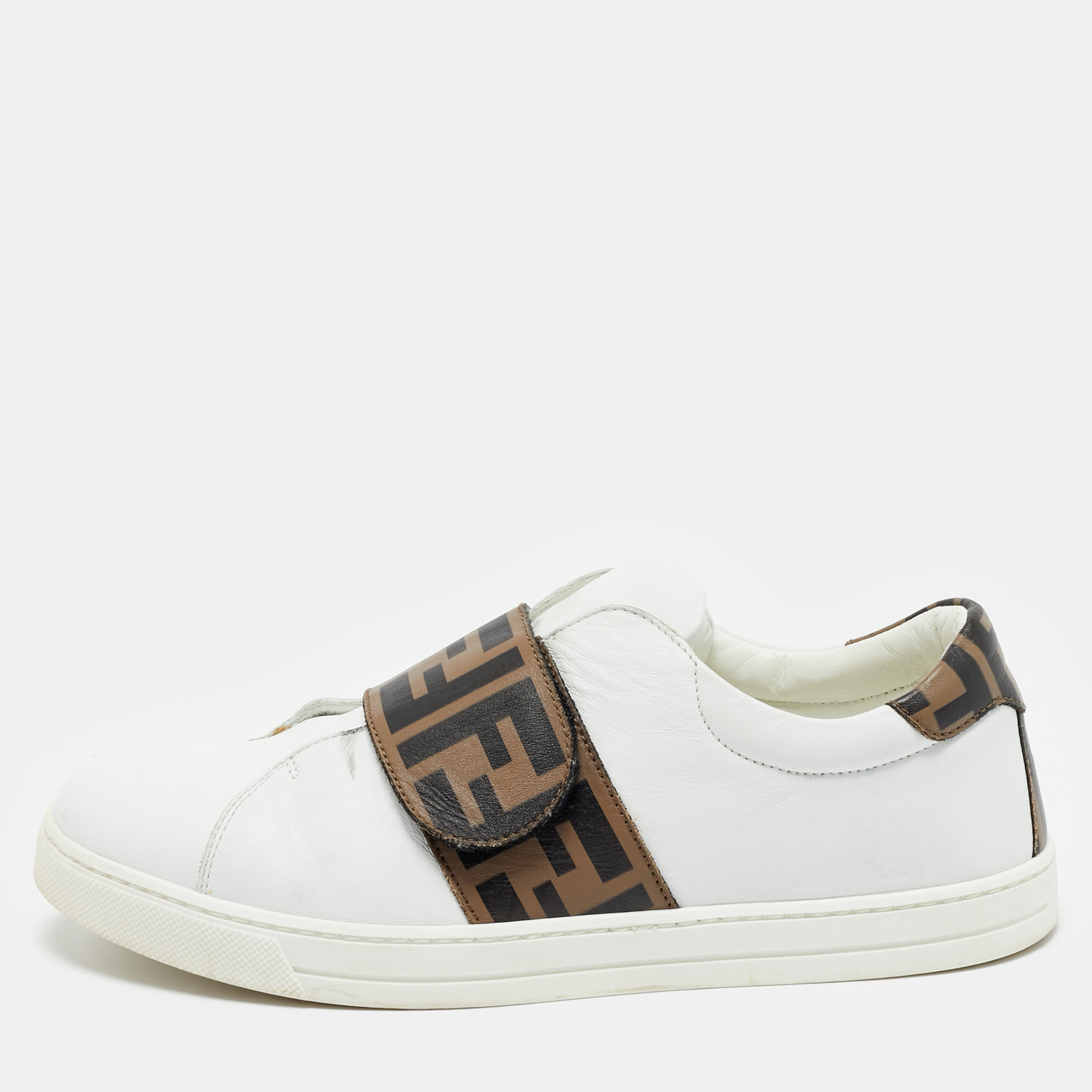 

Fendi White/Brown Leather FF Buckle Low Top Sneakers Size