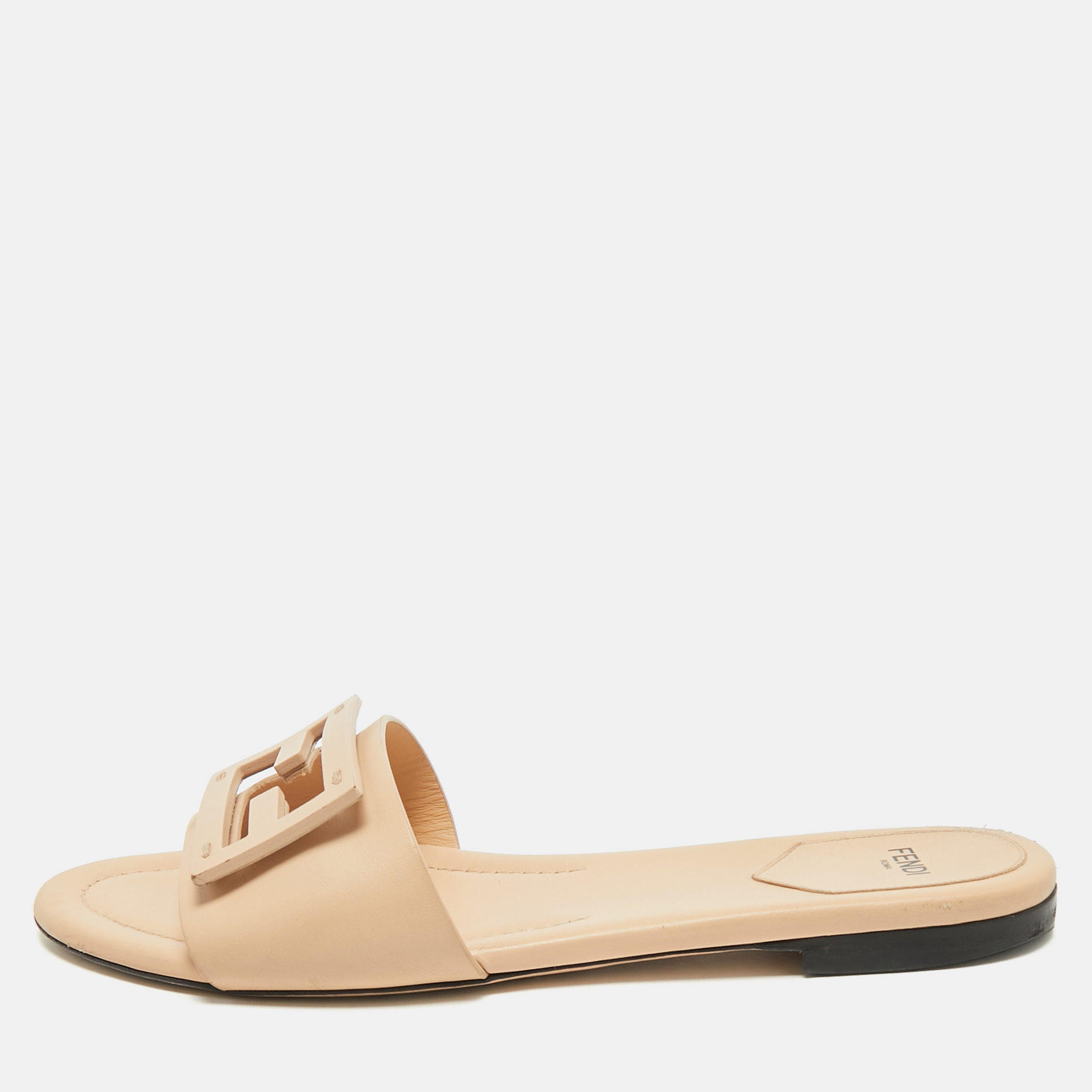 

Fendi Beige Leather FF Flat Slides Size