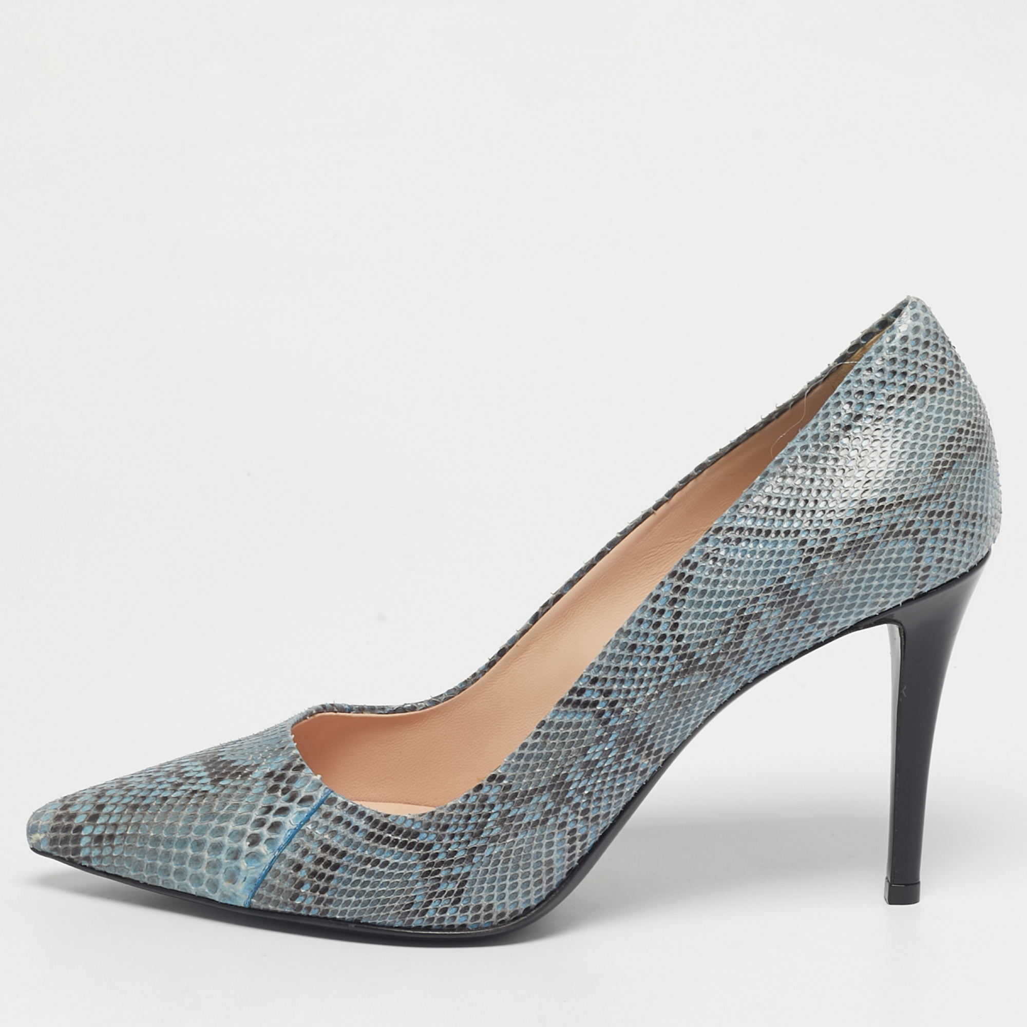 

Fendi Blue/Brown Python Leather Pointed Toe Pumps Size