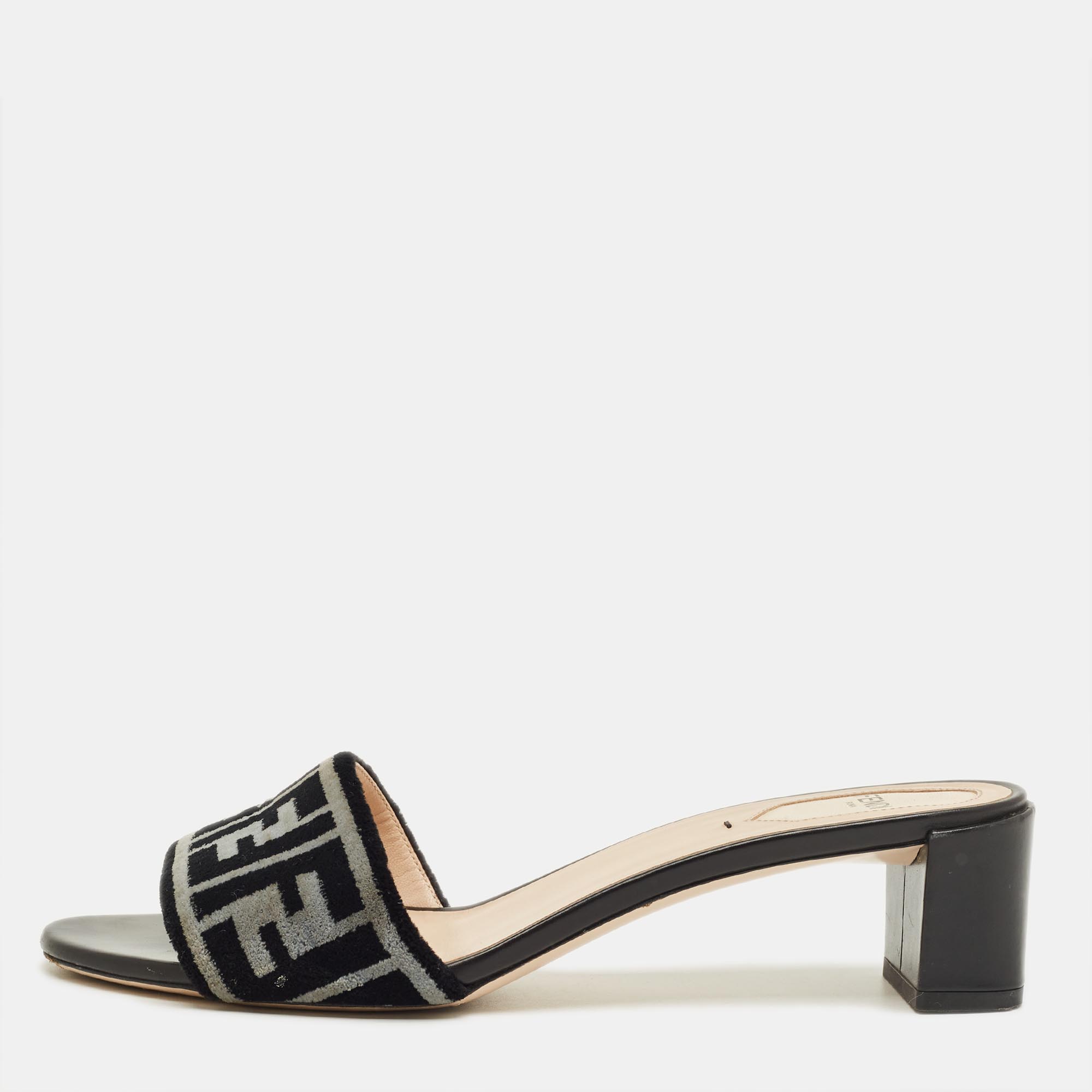 Pre-owned Fendi Grey/black Zucca Velvet Slide Sandals Size 40 In Gray