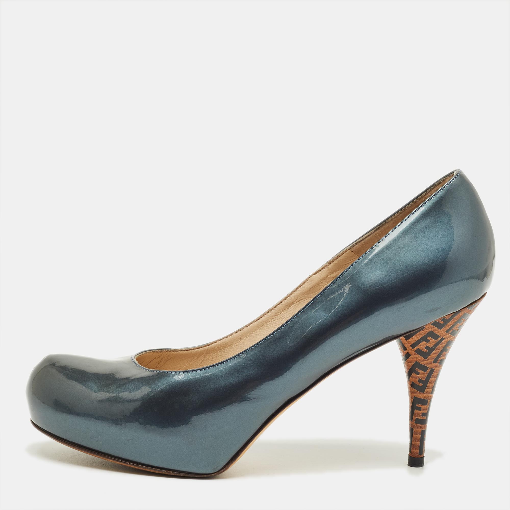 Pre-owned Fendi Grey Patent Leather Superstar Platform Pumps Size 40 In Gray