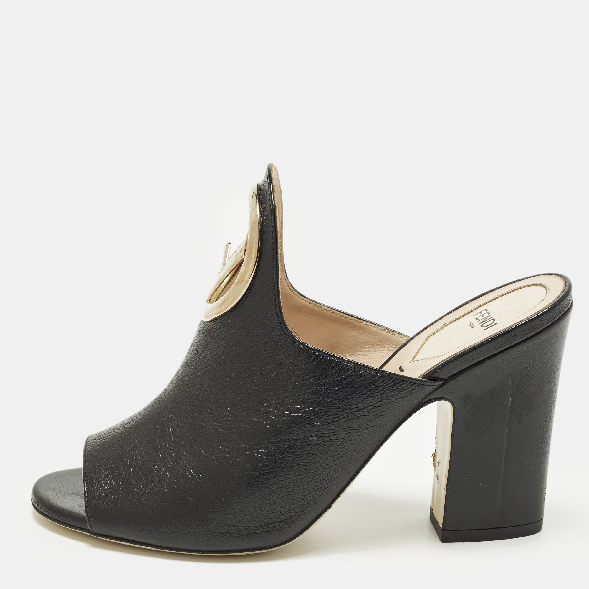 

Fendi Size  Black Leather F Logo Mules