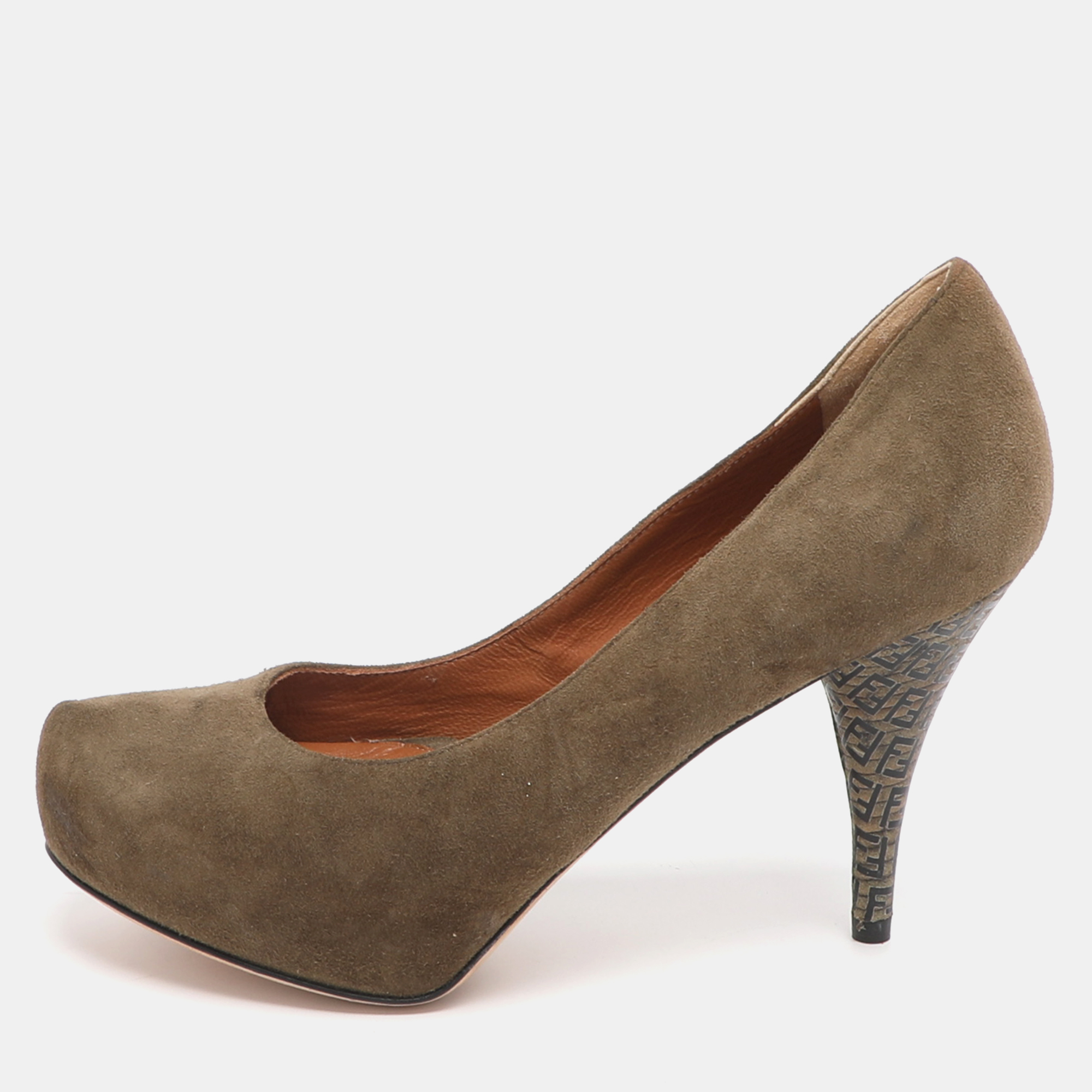 

Fendi Size 35 Green Suede Platform Pumps