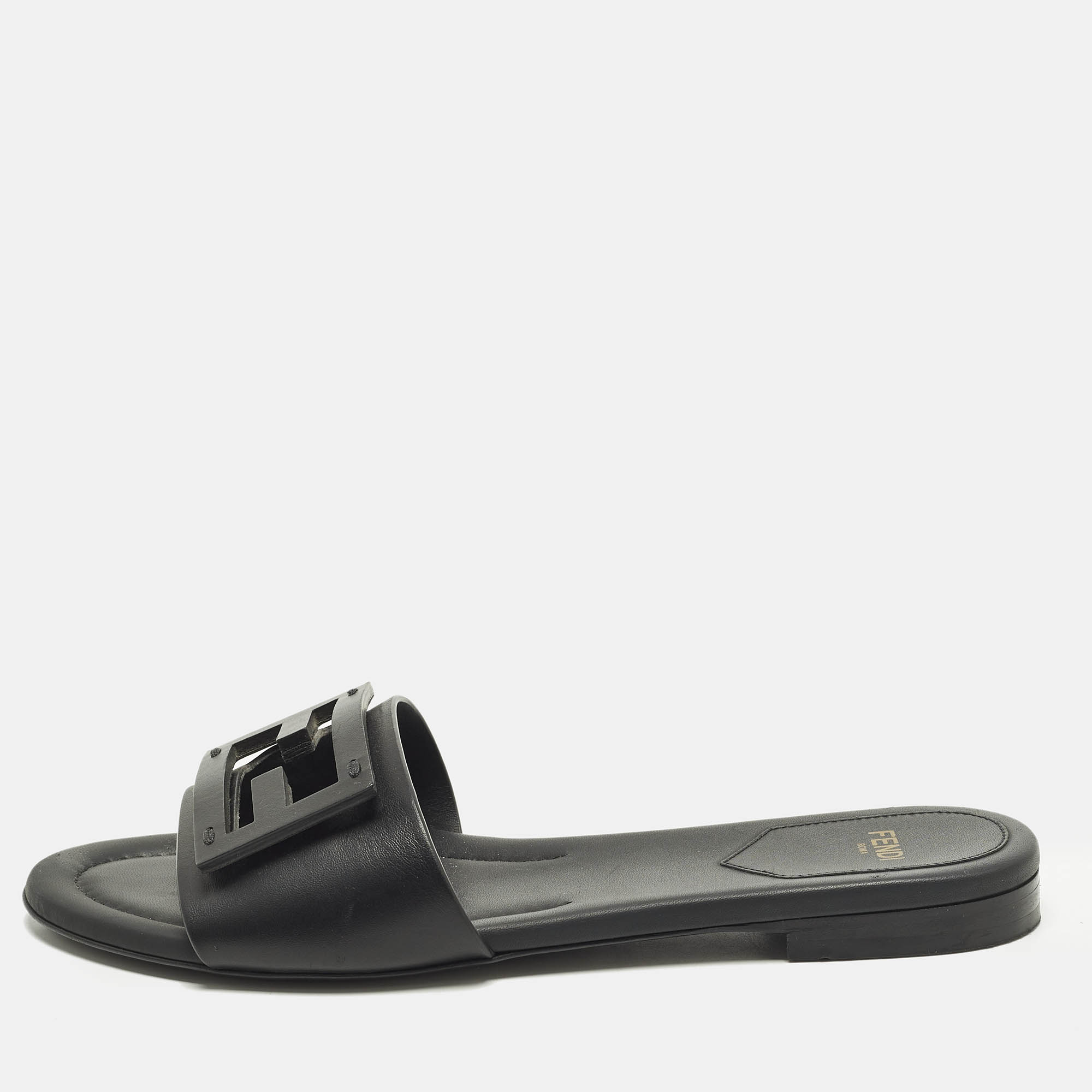 

Fendi Baguette Size  Black Leather Flat Slide