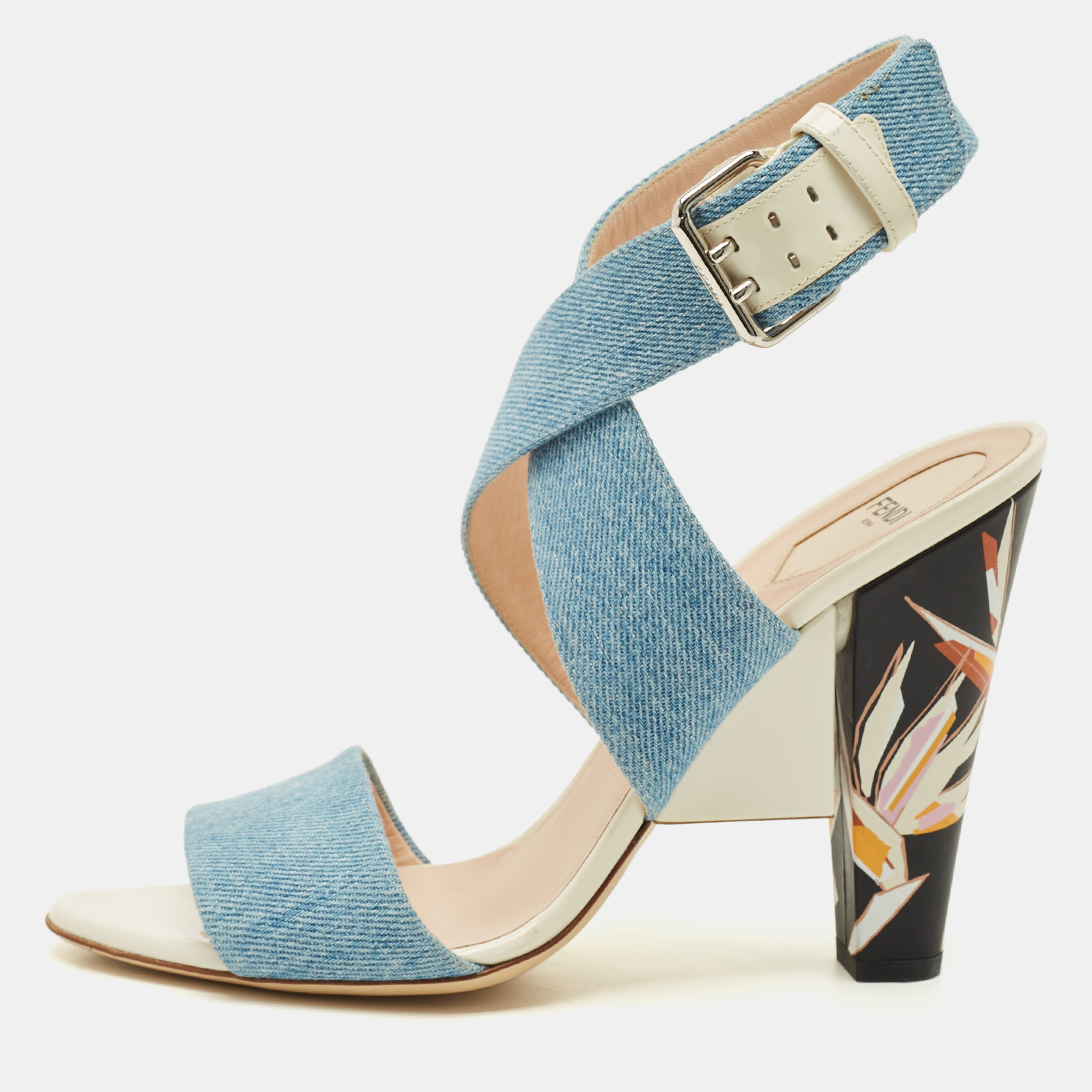 

Fendi Size  Blue Denim Flora Detail Heel Ankle Wrap Sandals