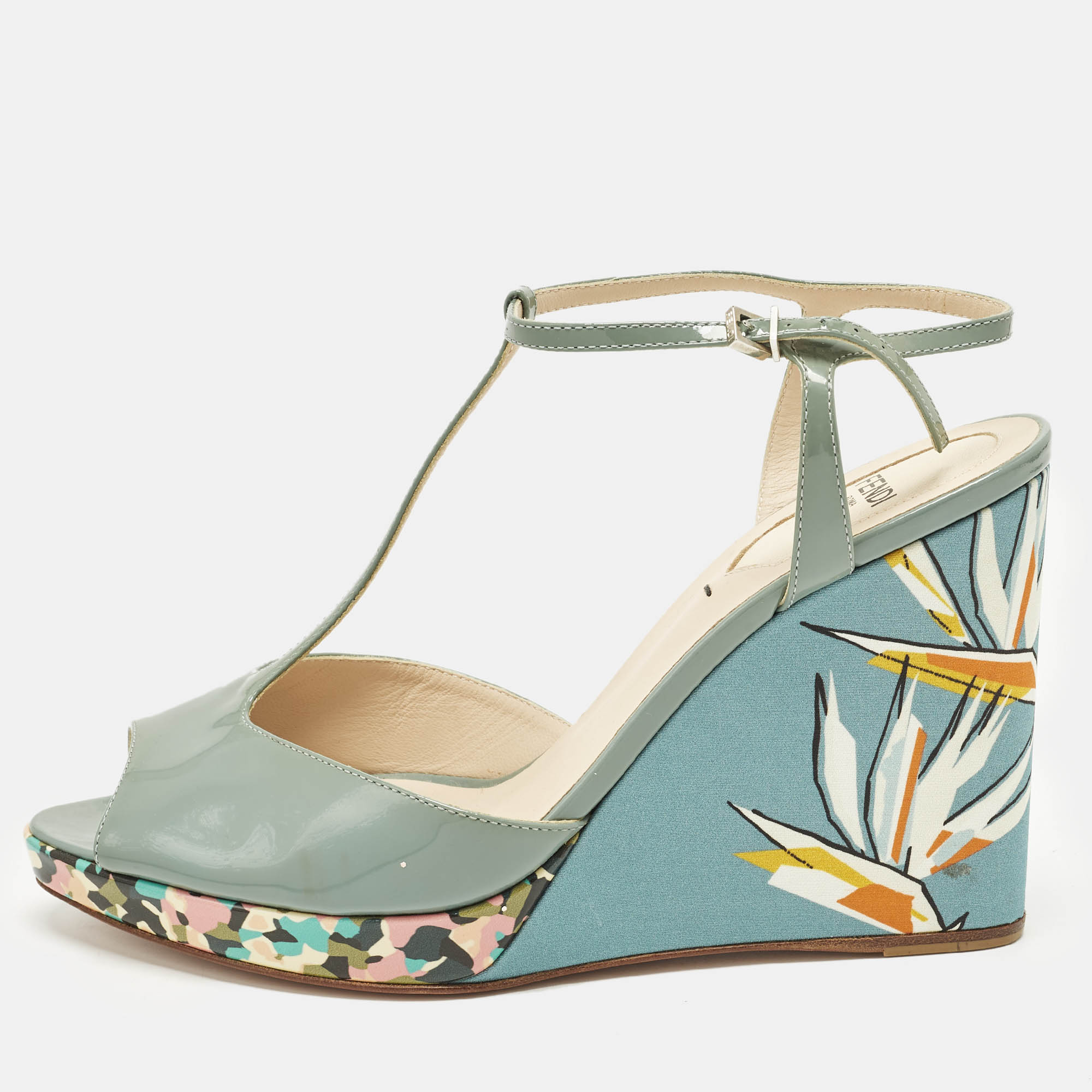 

Fendi Size  Blue Patent Leather Ankle Strap Wedge Sandals