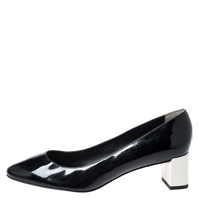 

Fendi Monochrome Patent Leather Block Heel Pumps Size, Black