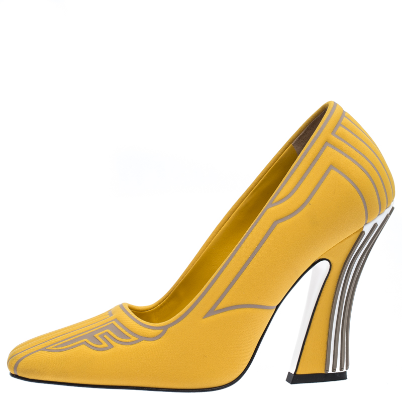 

Fendi Yellow/Grey Neoprene And Rubber Square Toe Ffreedom Pumps Size