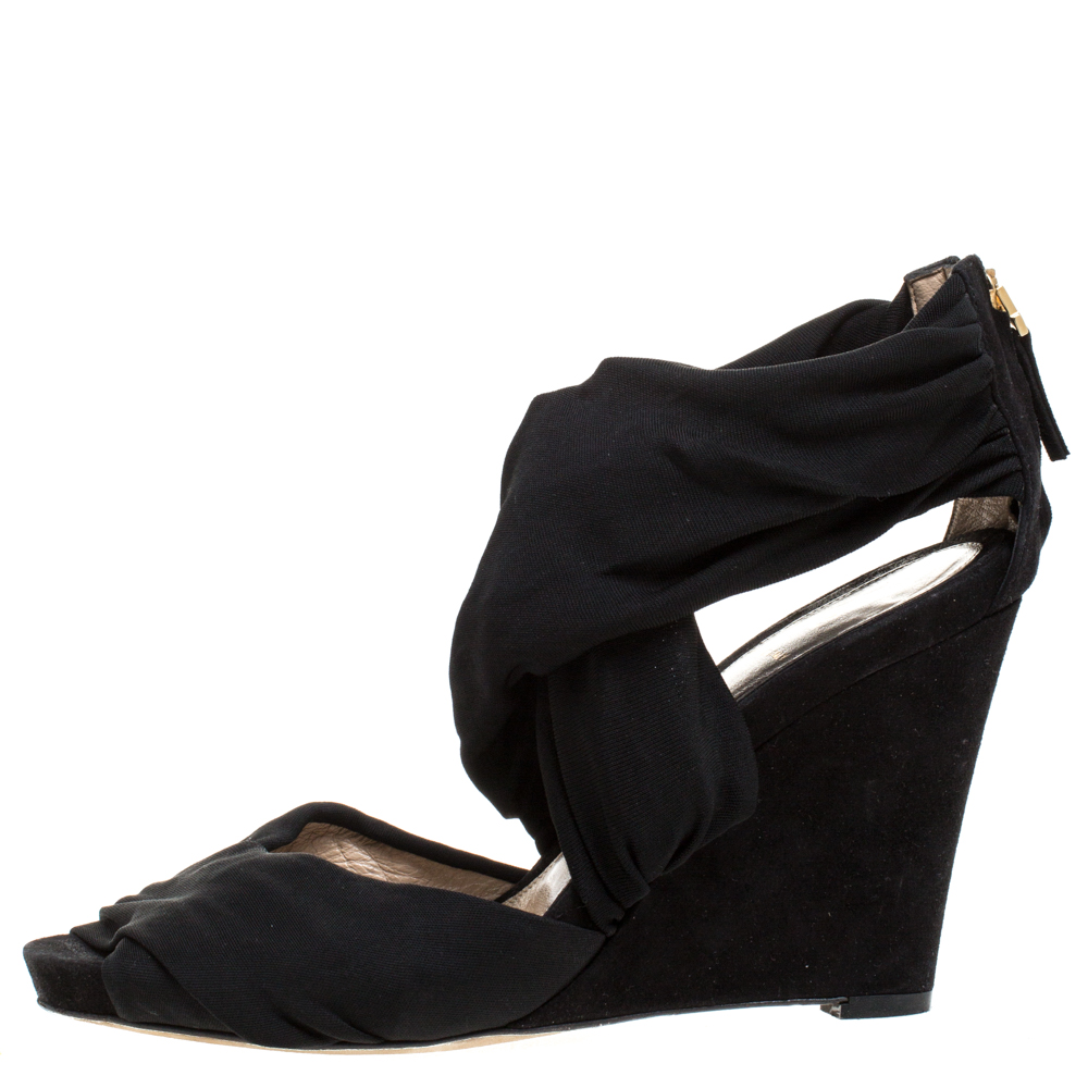 

Fendi Black Stretch Fabric And Suede Cross Strap Sandals Size