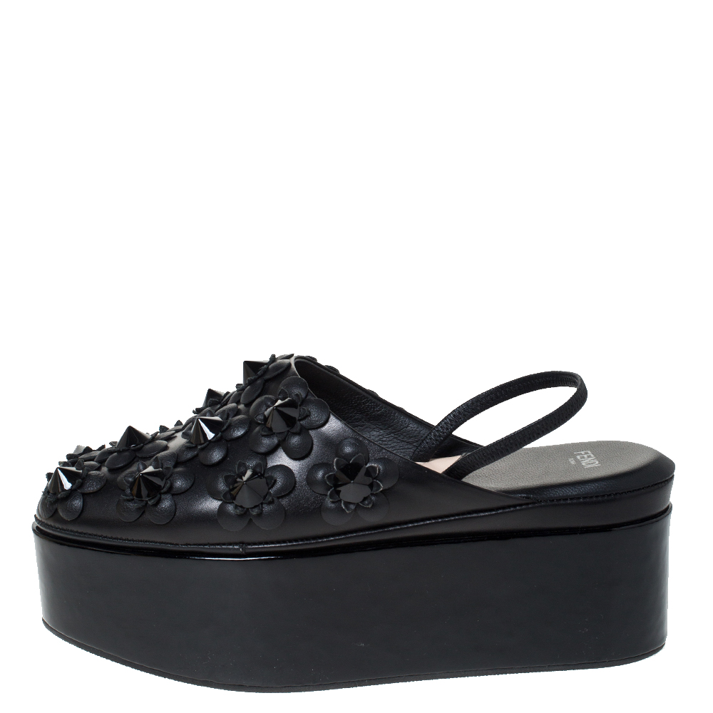 

Fendi Black Leather And Patent FlowerLand Flat Platform Slingback Sandals Size