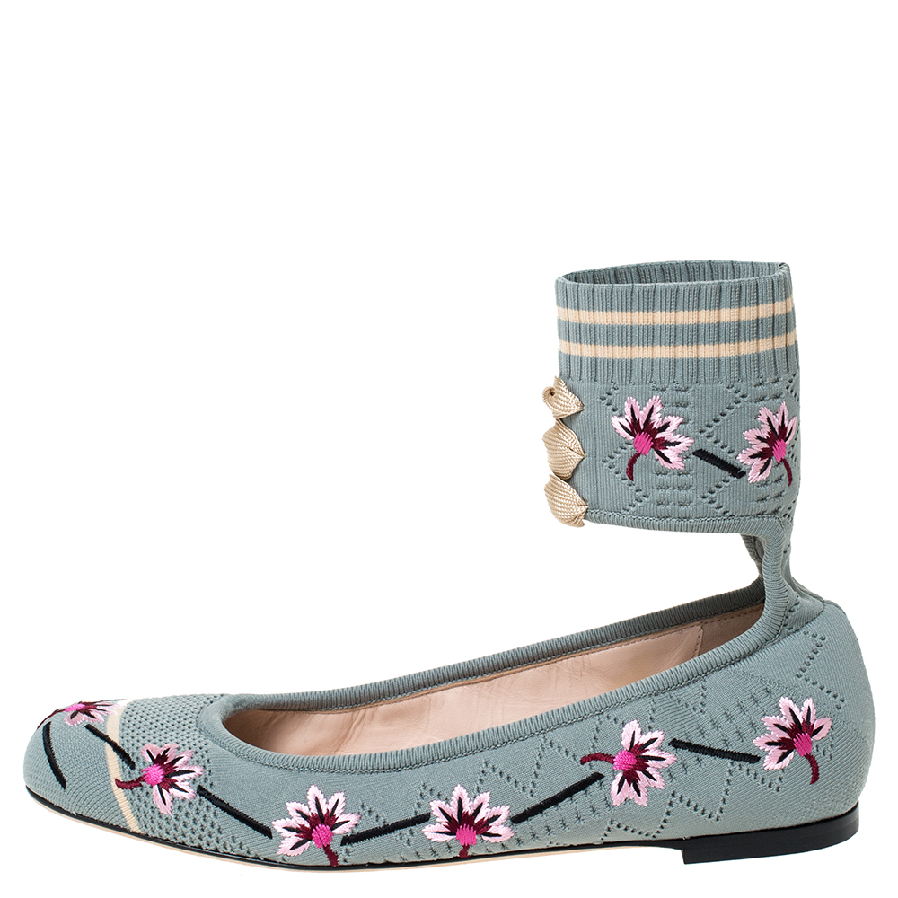 

Fendi Blue Floral Embroidered Knit Fabric Rockoko Ankle Cuff Ballet Flat Size