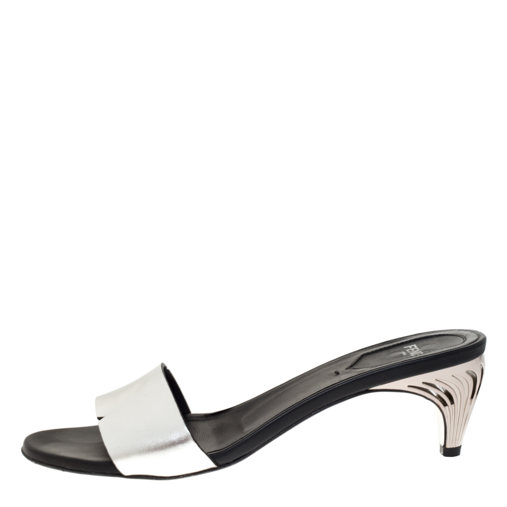 

Fendi Metallic Silver Leather Slide Sandals Size