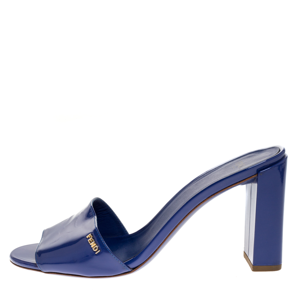 

Fendi Blue Patent Leather Block Heel Slides Size