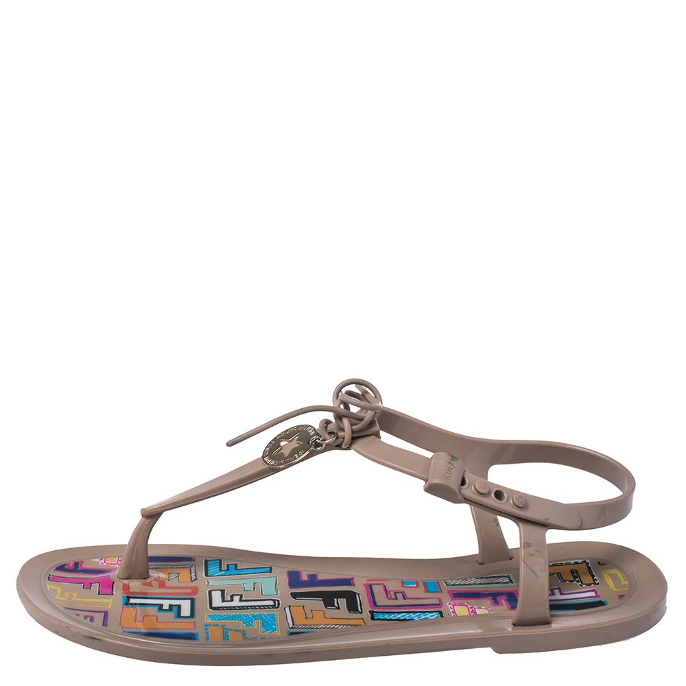 

Fendi Beige Rubber Logo Charm Sunny Thong Flat Sandals Size