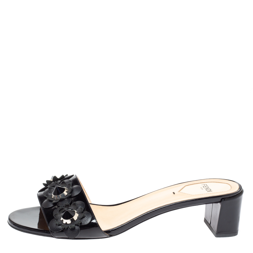 

Fendi Black Leather Flowerland Open Toe Sandals Size