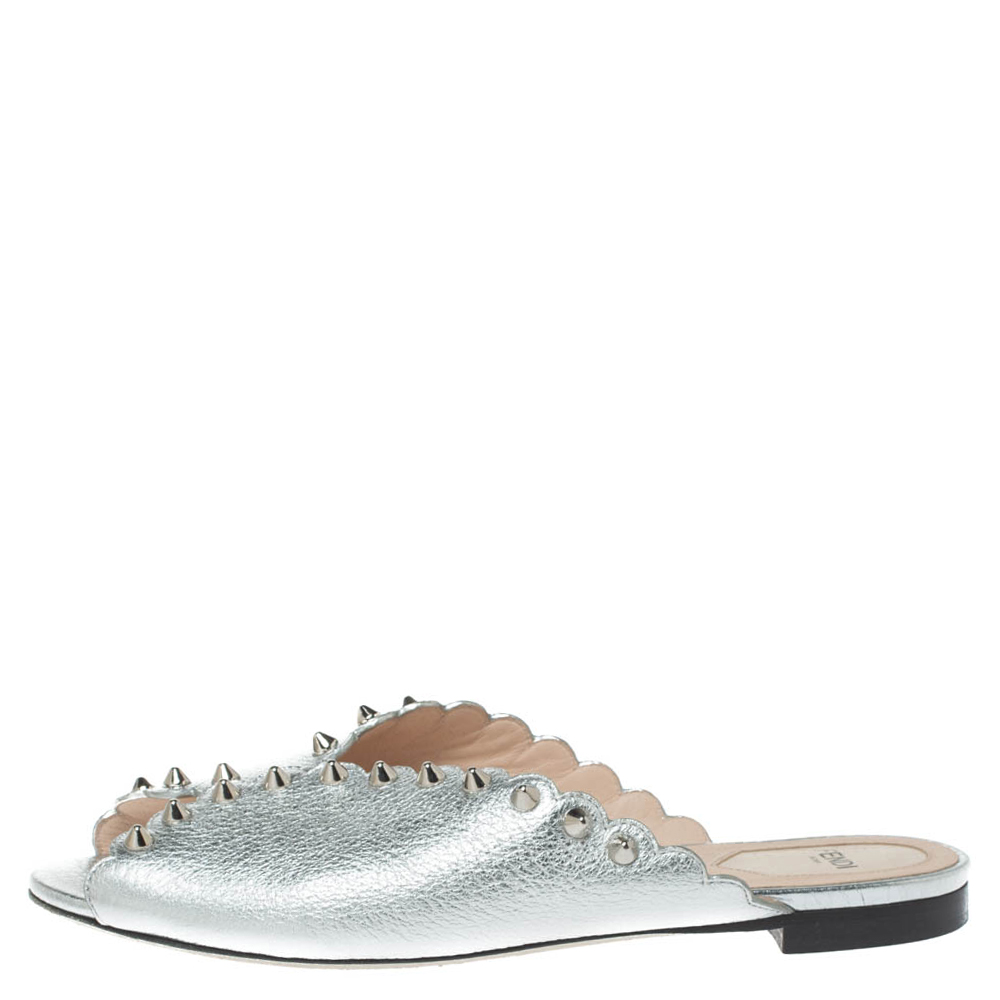 

Fendi Silver Leather Studded Flat Slides Size