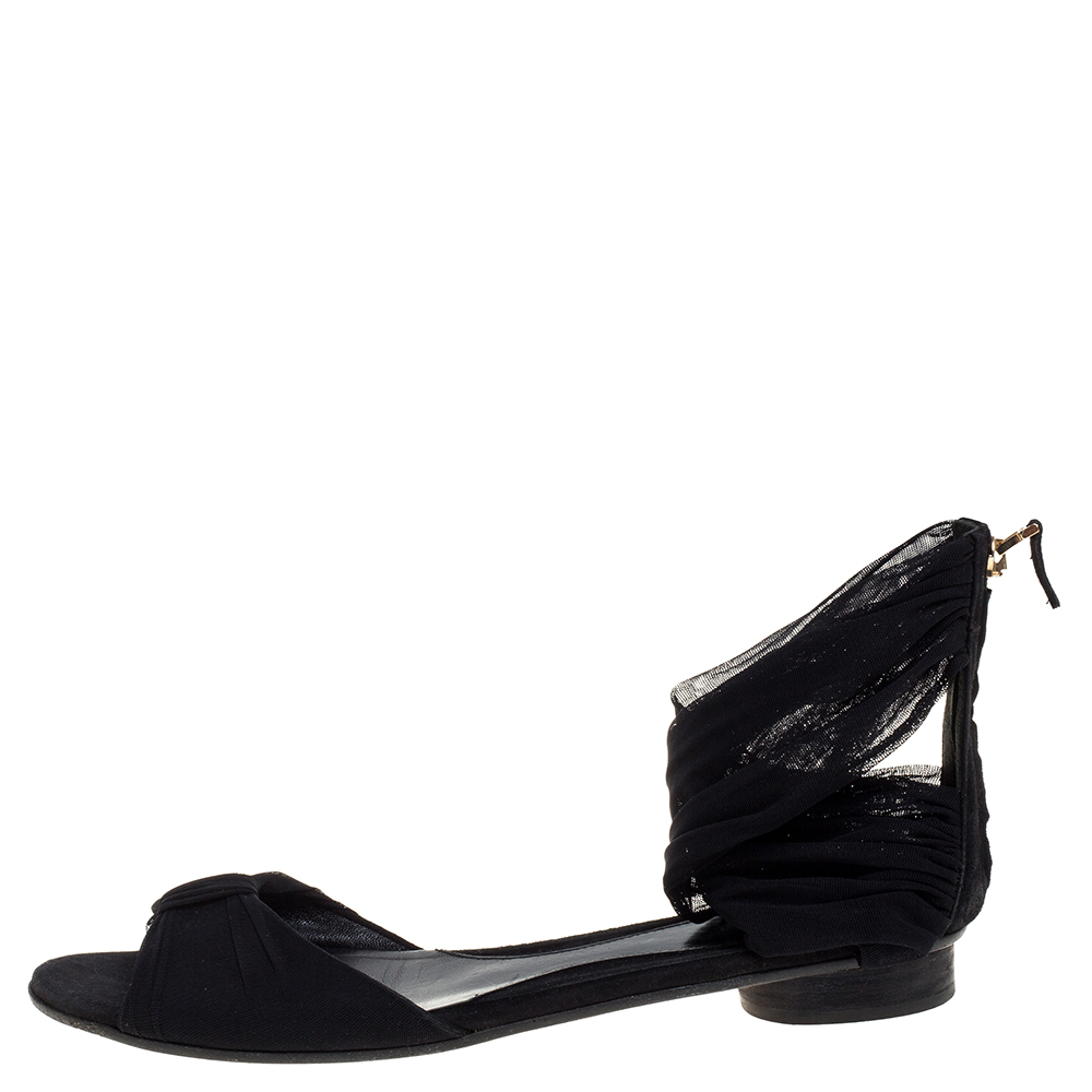 

Fendi Black Mesh and Suede Bow Open Toe Flat Sandals Size