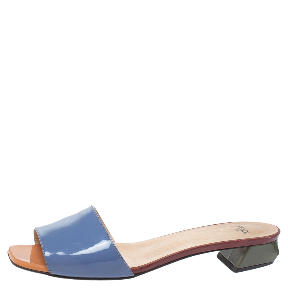 

Fendi Blue Patent Leather Open Toe Slide Sandals Size