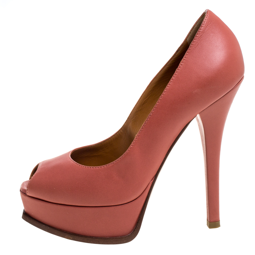 

Fendi Salmon Pink Leather Fendista Platform Pumps Size