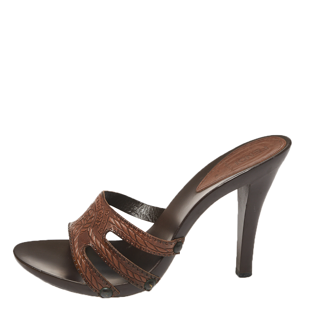 

Fendi Brown Leather Slip On Mules Sandals Size