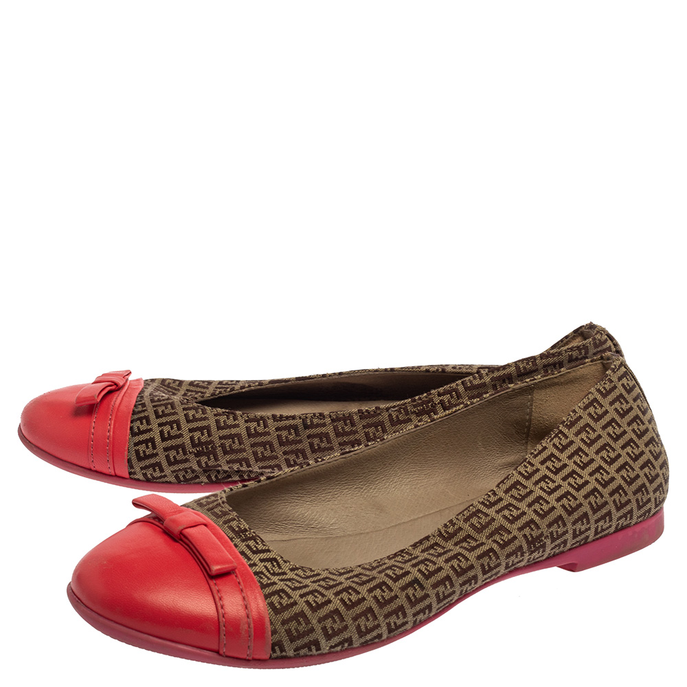 

Fendi Beige/Pink Canvas And Leather Zucchino Ballet Flats Size