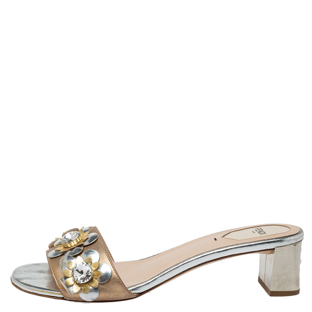 

Fendi Metallic Bronze/Silver Leather Flowerland Sandals Size