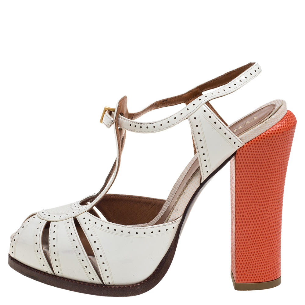 

Fendi White Patent Leather Ankle Strap Sandals Size