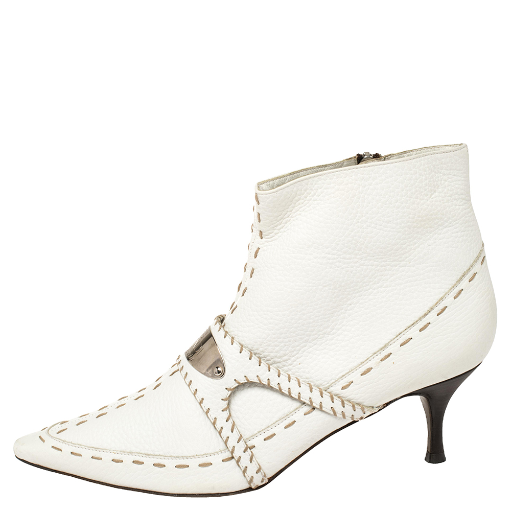 

Fendi White Leather Zipper Detail Pointed Toe Boots Size