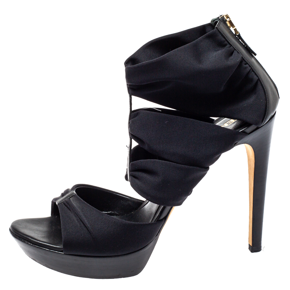 

Fendi Black Fabric Strappy Sandals Size