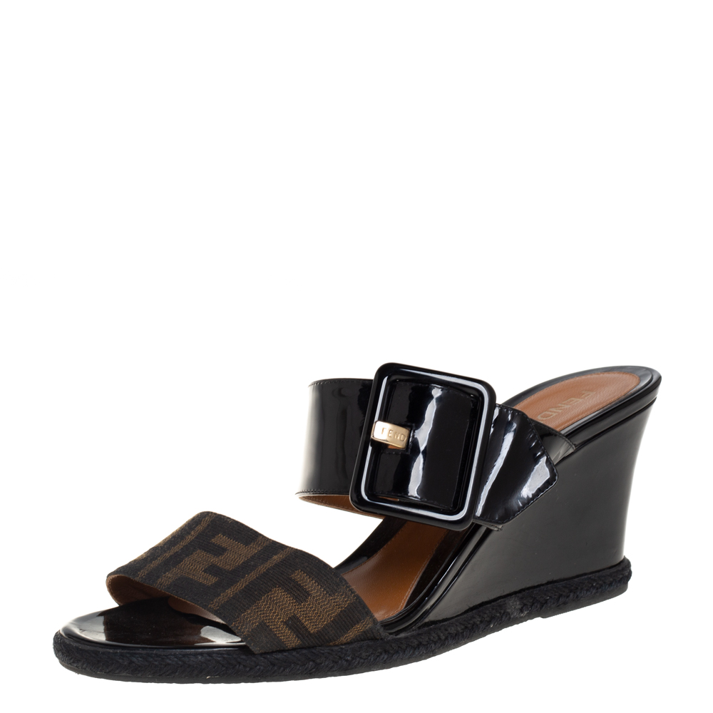 Pre-owned Fendi Black/zucca Canvas And Patent Leather Wedge Slides Size 39.5