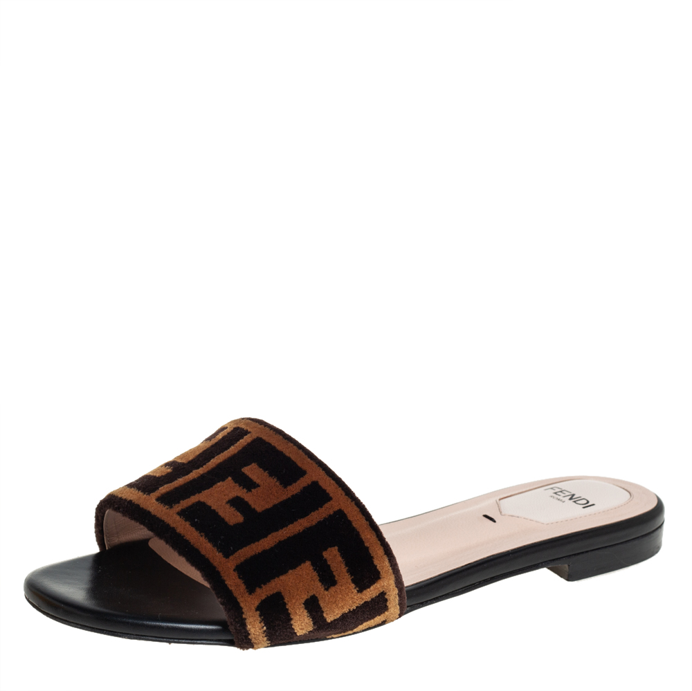 Pre-owned Fendi Brown Zucca Velvet Flat Slides Size 36