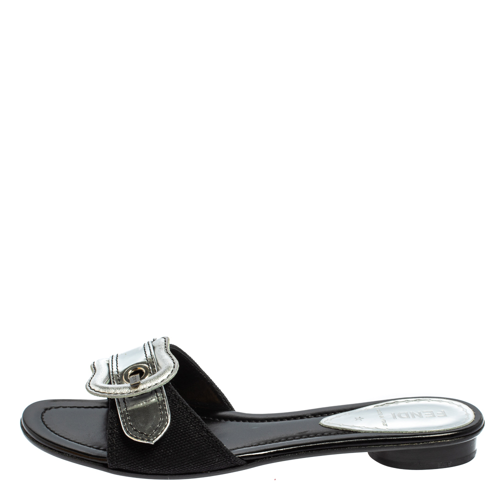 

Fendi Silver Canvas And Patent Leather B Buckle Slide Sandals Size