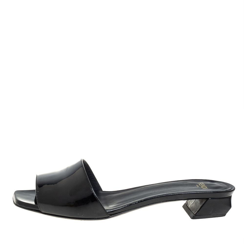 

Fendi Black Patent Leather Slide Sandals Size