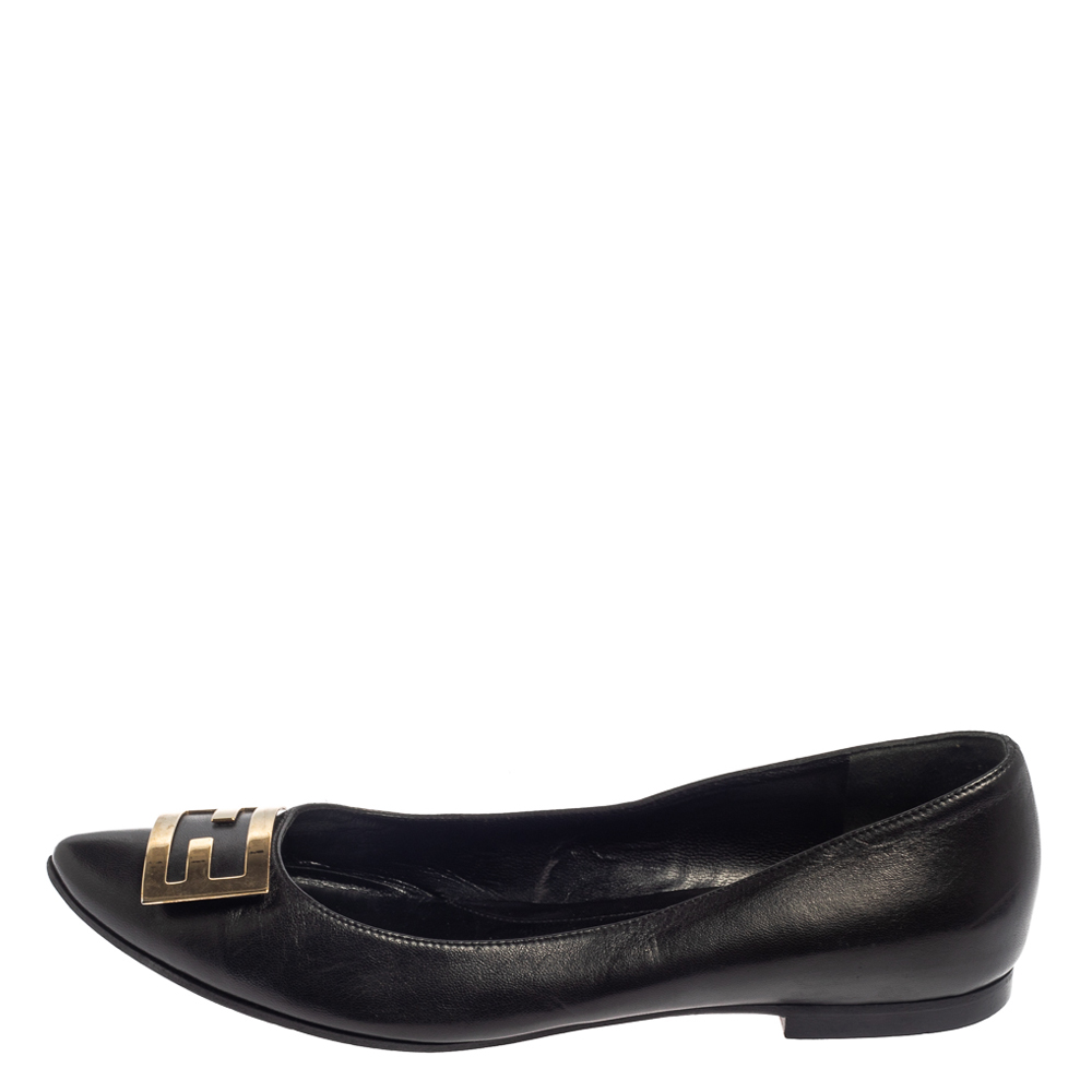 

Fendi Black Leather Logo Ballet Flats Size