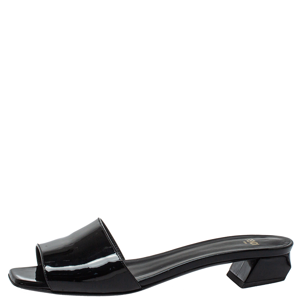 

Fendi Black Patent Leather Slide Sandals Size