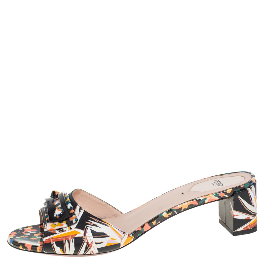 

Fendi Multicolor Color Leather Stud Open Toe Slide Sandals Size