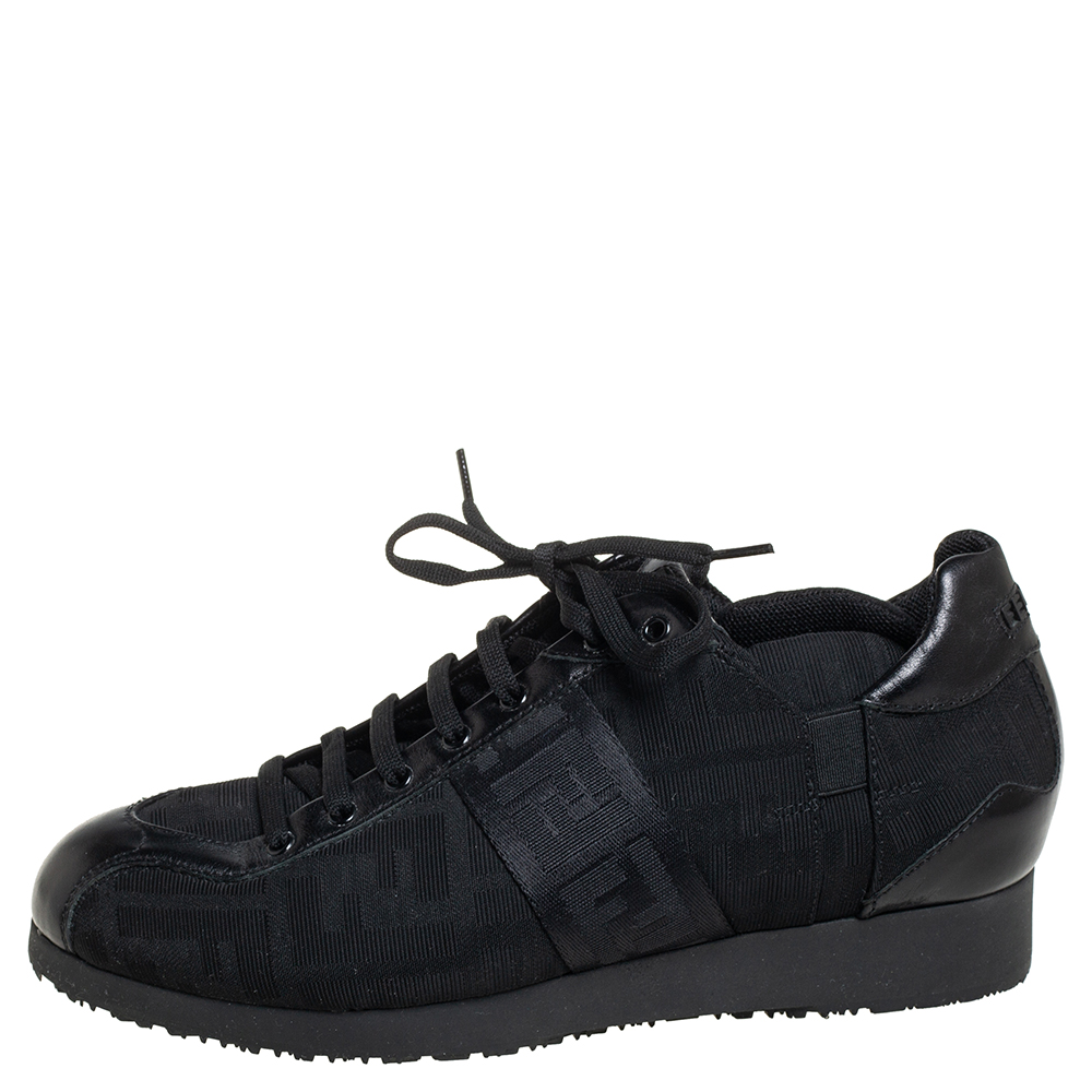 

Fendi Black Zucca Canvas and Leather Low Top Sneakers Size