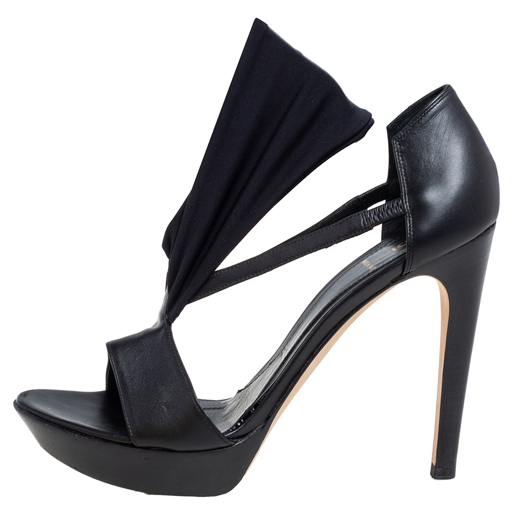 

Fendi Black Leather And Stretch Fabric Platform Open Toe Sandals Size