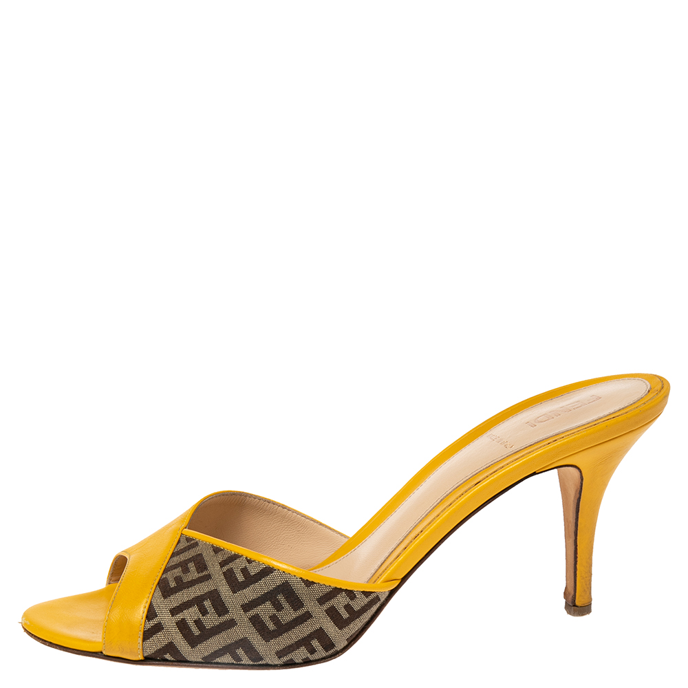 

Fendi Yellow/Brown Leather and Zucca Canvas Slide Sandals Size